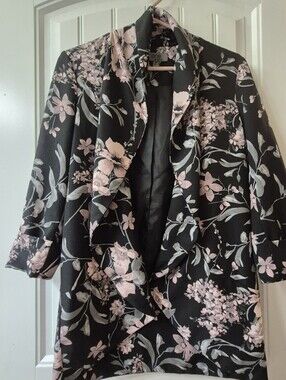 Womens One By Chapter One Floral Blazer Size Small